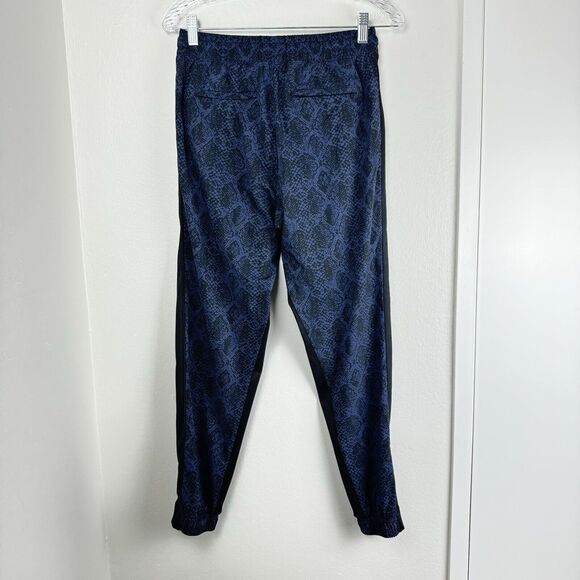 Athleta Pants Womens 2 Blue Hiking Stretch Pull On Travel Brooklyn Jogger Pant - Picture 2 of 3